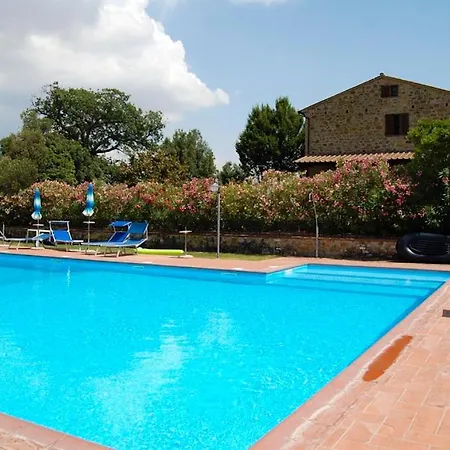 Sleeps 2 Pool Wifi T762498 Apartamento Lajatico