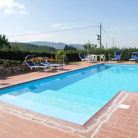 Sleeps 2 Pool Wifi T762498