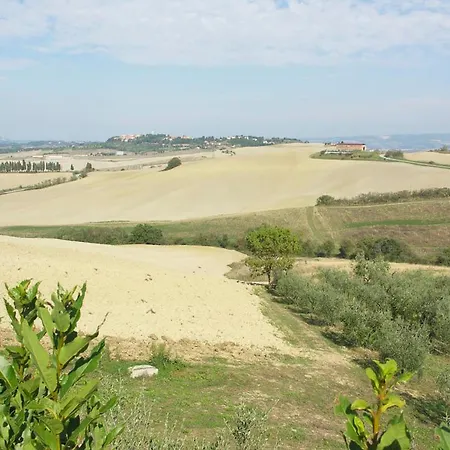 Sleeps 2 Pool Wifi T762498 Apartamento Lajatico
