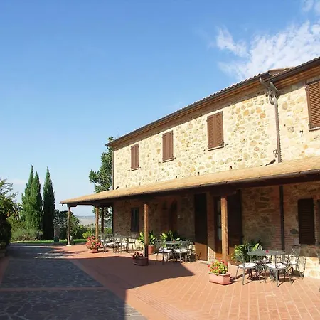 Apartamento Sleeps 2 Pool Wifi T762498 Lajatico