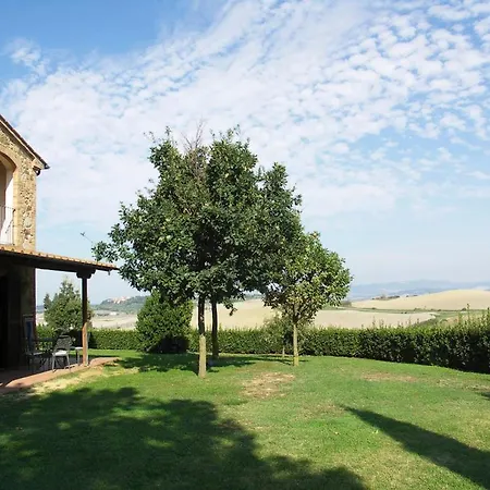 Sleeps 2 Pool Wifi T762498 Lajatico